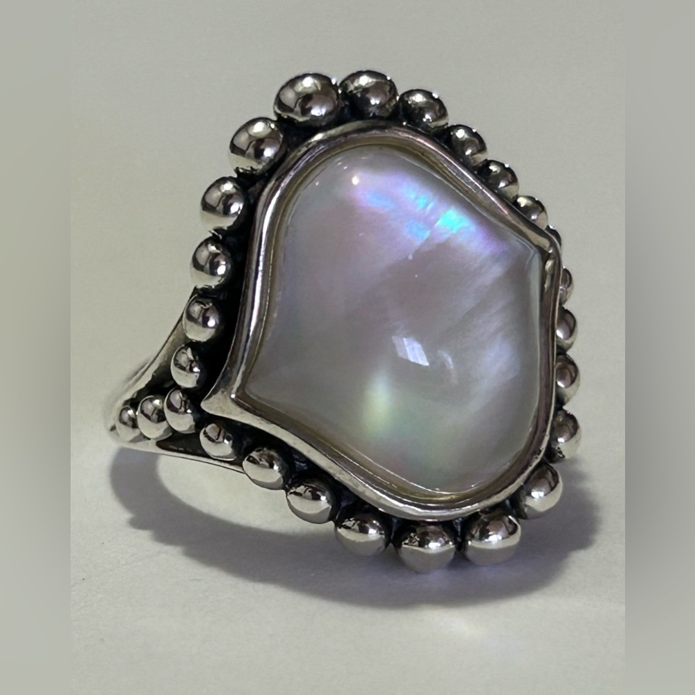 *RARE* Lagos Caviar Rainbow Mother Of Pearl Ring Size 7US